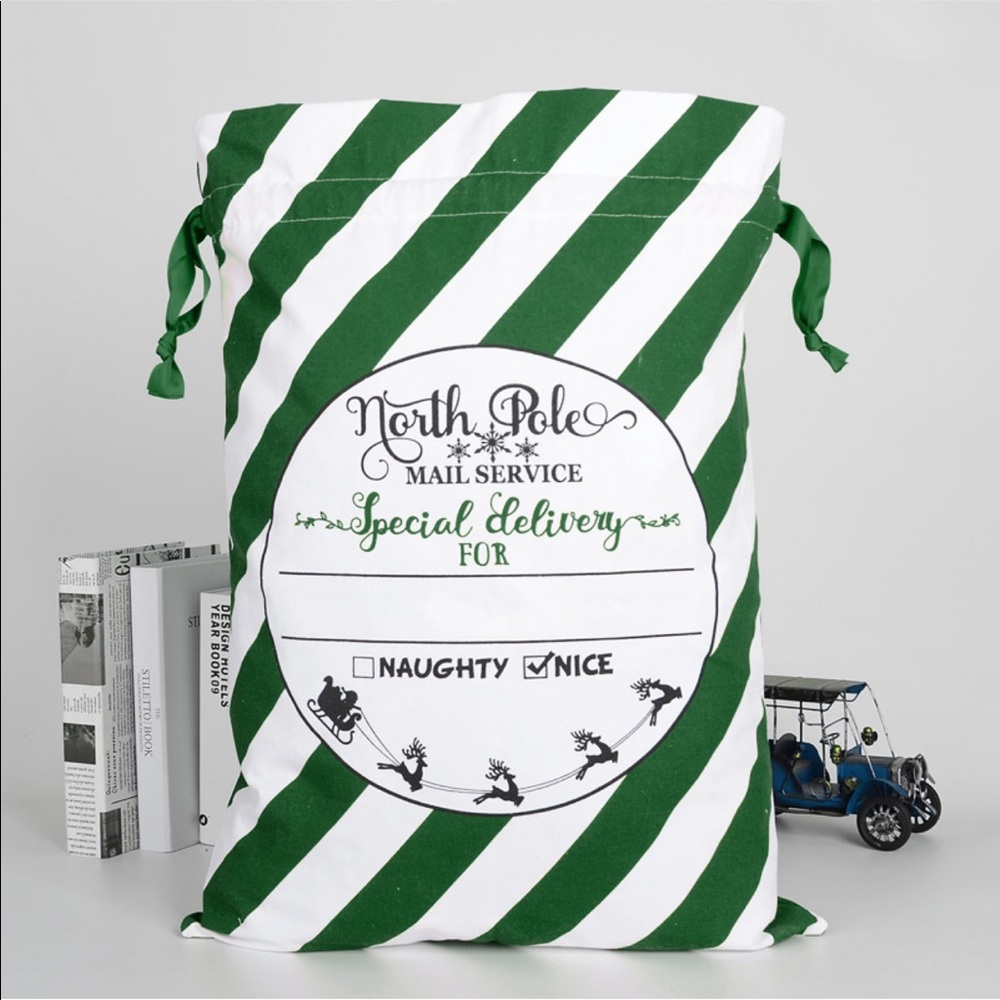 Santa Christmas Present Sac